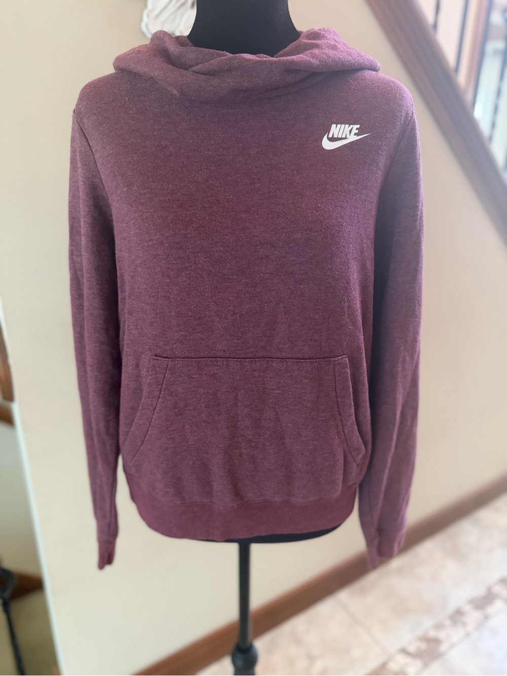 Nike Sportswear Burgundy Heather Pullover Hoodie | Size Small | Fleece Lined